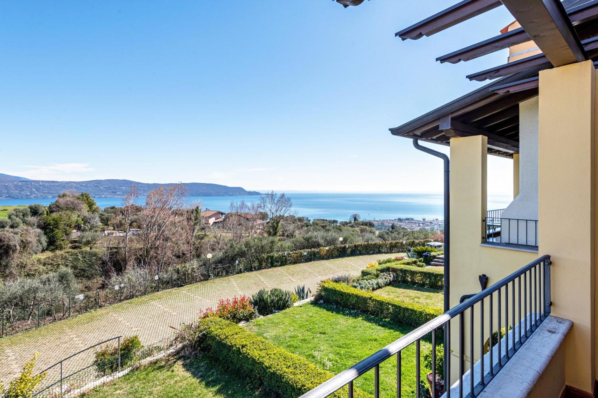 Casa Vacanze Gianpietro Rossi Toscolano Maderno Εξωτερικό φωτογραφία